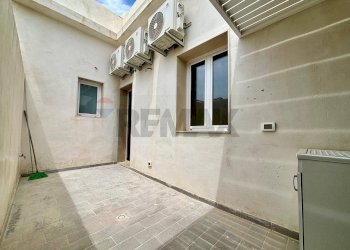 Terrazza - Casa indipendente Via Ferrara
 
17, Ragusa - foto 12