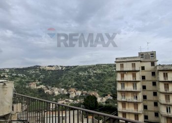 Balcone - Appartamento Corso Nino Barone
 
180, Modica - foto 13