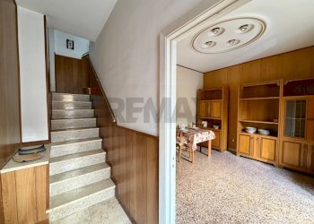 Scale - Casa indipendente Via Salvatore
 
98, Ragusa - foto 5