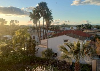 Edificio all\'aperto - Casa semi indipendente Via Beata M Schininà
 
38, Vittoria - foto 38