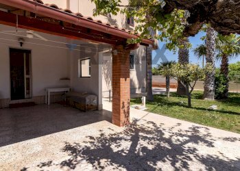 Casa all\'aperto - Casa semi indipendente Via Beata M Schininà
 
38, Vittoria - foto 9