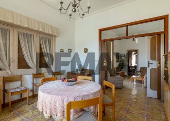 Sala da pranzo - Appartamento VIA BARBICINTI
 
20, Ragusa - foto 22