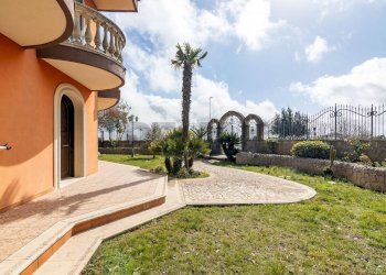 Giardino - Villa Via Australia
 
42, Ragusa - foto 7