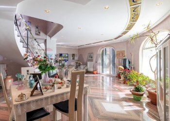 Sala da pranzo - Villa Via Australia
 
42, Ragusa - foto 18