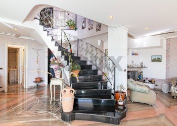 Scale - Villa Via Australia
 
42, Ragusa - foto 25