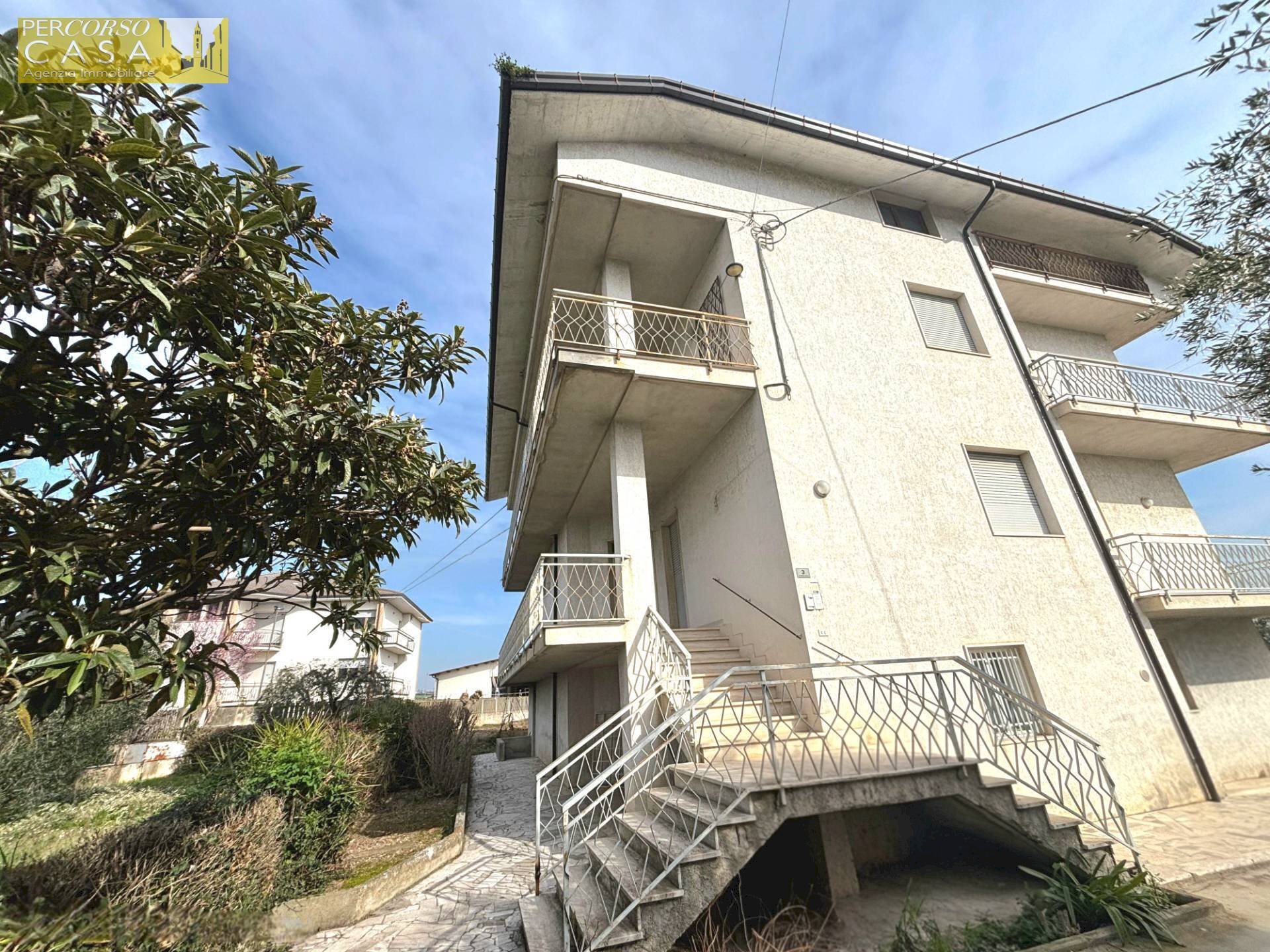 Foto 2 - Quadrilocale Via Metella Nuova, Sant'Omero - foto 2