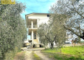 Foto 1 - Quadrilocale Via Metella Nuova, Sant'Omero - foto 1