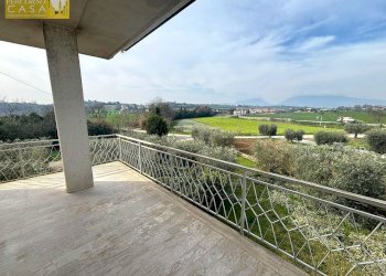 Foto 5 - Quadrilocale Via Metella Nuova, Sant'Omero - foto 5