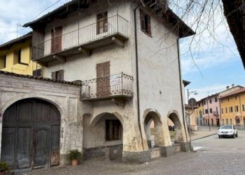 Facciata - Rustic via Principe Amedeo, 23, Pancalieri - photo 1