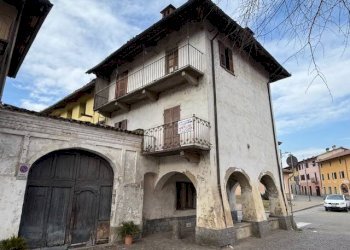 Facciata - Rustic via Principe Amedeo, 23, Pancalieri - photo 9