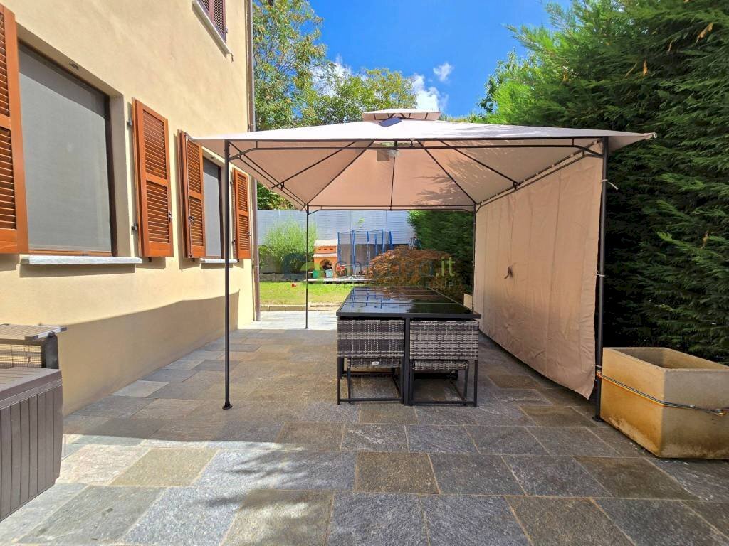 Cortile interno - Appartamento Alba - foto 3