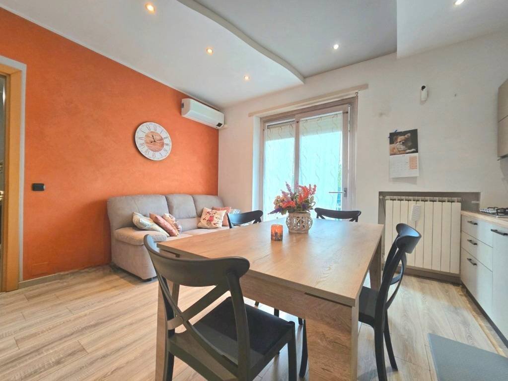 Salone - Two-room apartment Alba - photo 3