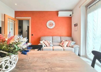 Salone - Two-room apartment Alba - photo 7