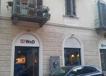 Facciata - Negozio via Vincenzo Gioberti, 55, Torino (zona Crocetta) - foto 3