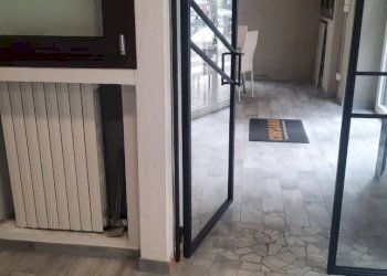 Interno palazzo - Negozio via Vincenzo Gioberti, 55, Torino (zona Crocetta) - foto 19