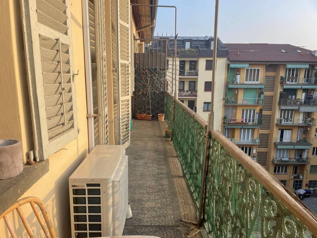 Balcone - Four-room apartment via Alessandro Manzoni, 27, Torino (neighborhood Centro) - photo 1