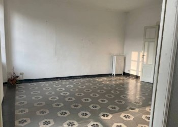 Soggiorno - Quadrilocale via Alessandro Manzoni, 27, Torino (zona Centro) - foto 8