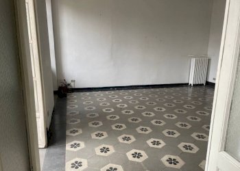 Soggiorno - Quadrilocale via Alessandro Manzoni, 27, Torino (zona Centro) - foto 12