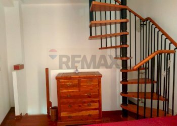 Scale - Trilocale Vicolo Forno Ai Maestri D'acqua
 
7, Palermo - foto 10