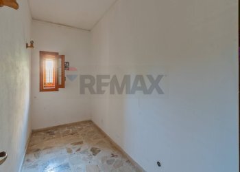 Stanza vuota - Villa VIA ANTIGONE
 
111, Palermo - foto 20