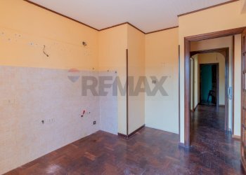 Stanza vuota - Villa VIA ANTIGONE
 
111, Palermo - foto 24