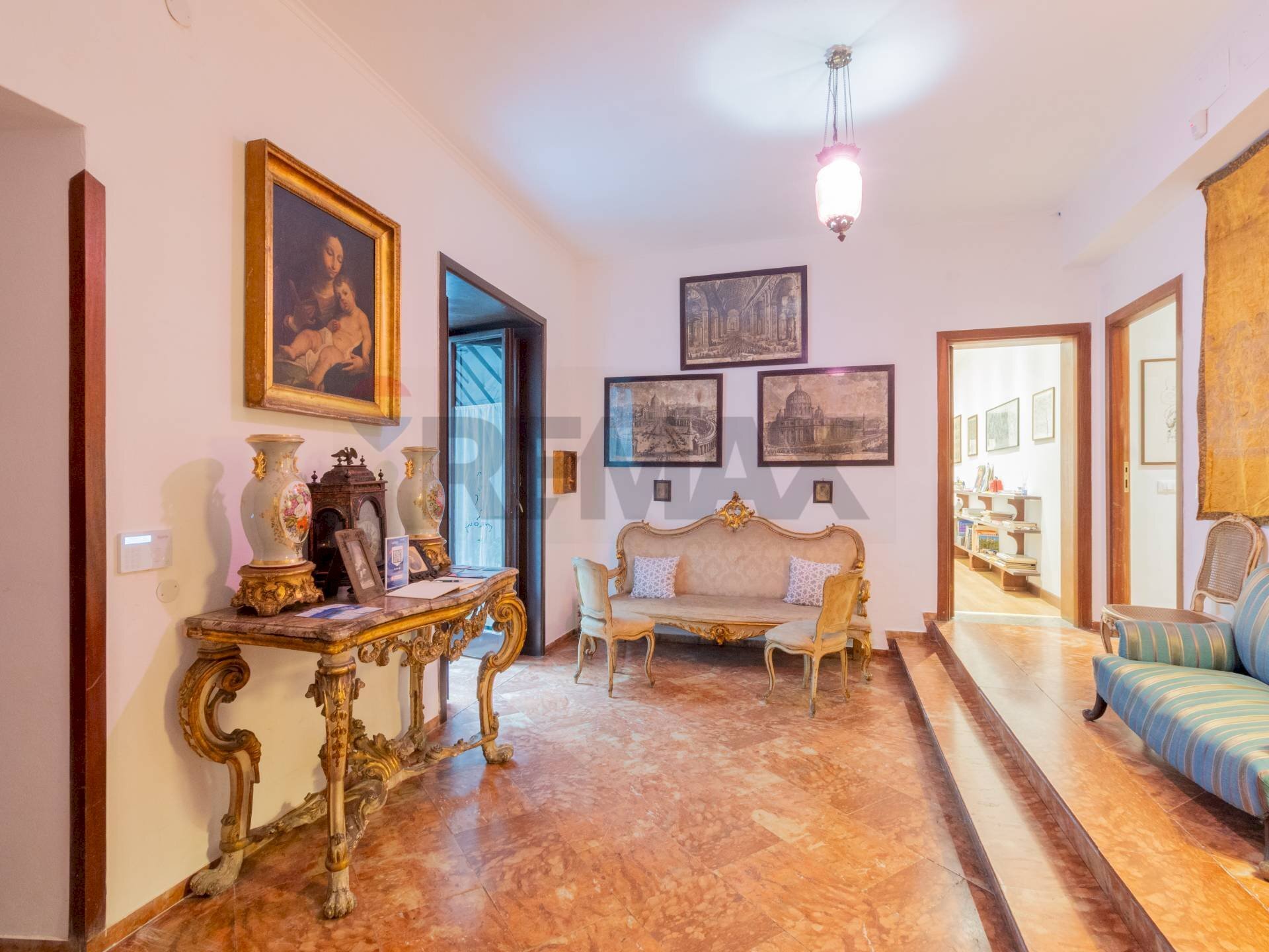 Soggiorno - Appartamento via Maqueda
 
110, Palermo - foto 2