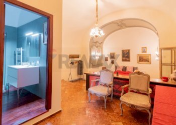 Sala da pranzo - Appartamento via Maqueda
 
110, Palermo - foto 10