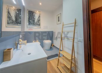 Bagno - Appartamento via Maqueda
 
110, Palermo - foto 34