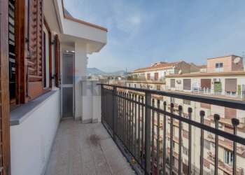 Balcone - Appartamento Via Marchese Di Roccaforte
 
39, Palermo - foto 5