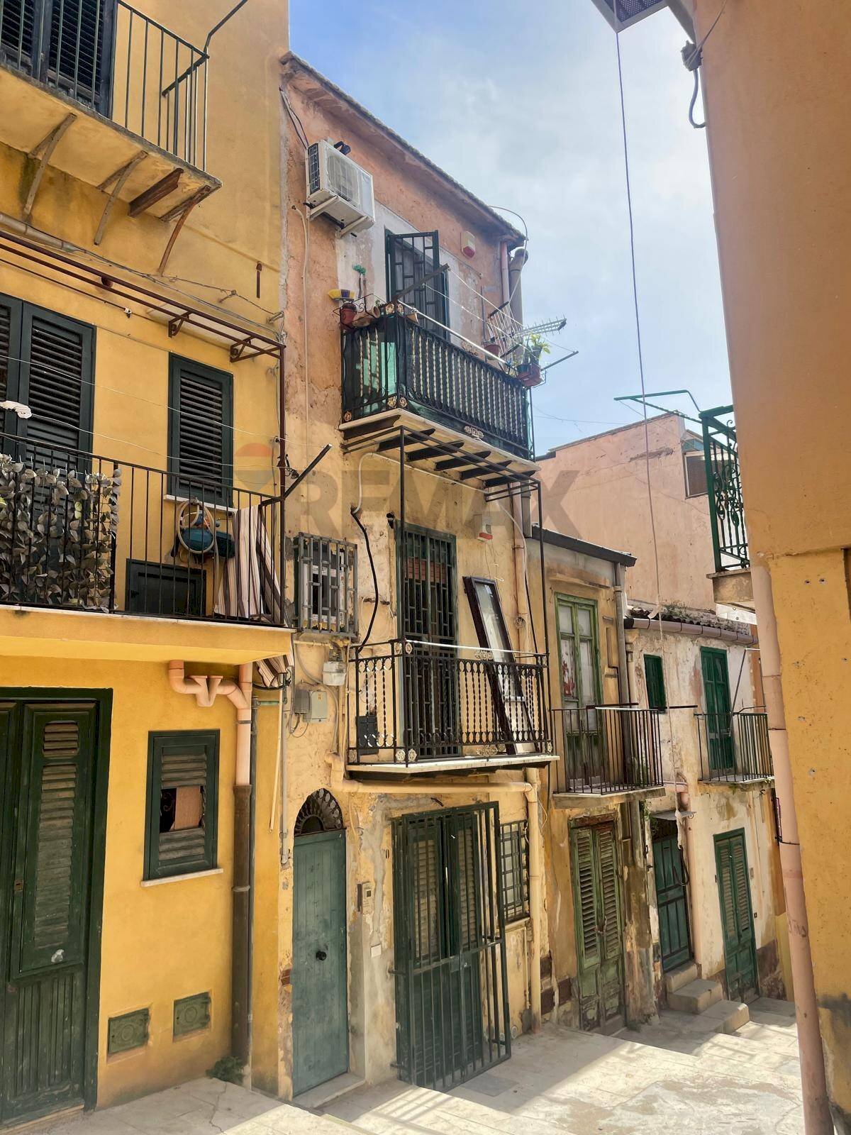 Edificio all\'aperto - One-room apartment Monreale - photo 1