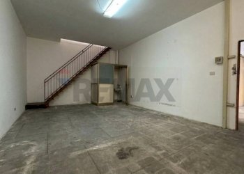 Stanza vuota - Warehouse Via Giotto
 
50, Palermo - photo 3