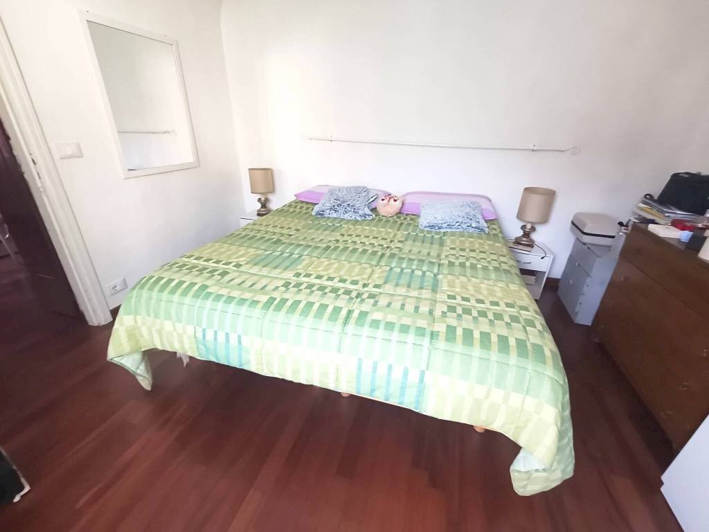 Camera da letto - Bilocale via Govone Rosa, Mondovì - foto 2
