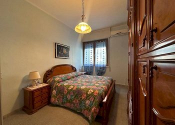 Camera da letto - Quadrilocale via Santa Maria, Moncalieri - foto 19