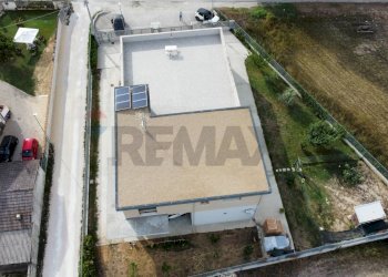 Posizione della mappa - Capannone Via Della Bonifica
 
snc, Cepagatti - foto 1