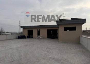 Casa all\'aperto - Capannone Via Della Bonifica
 
snc, Cepagatti - foto 7