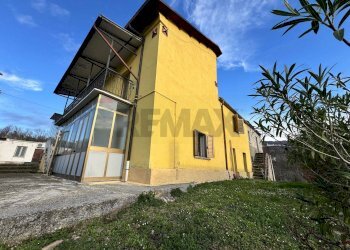 Casa all\'aperto - Casa semi indipendente via Pietranegra
 
5, Lettomanoppello - foto 2