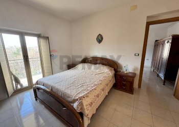 Camera / camera da letto - Casa semi indipendente via Pietranegra
 
5, Lettomanoppello - foto 6