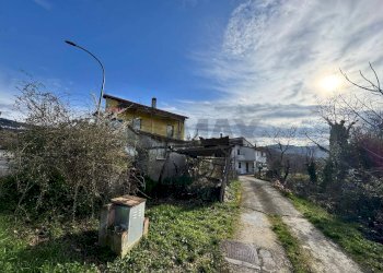 Giardino - Semi-detached house via Pietranegra
 
5, Lettomanoppello - photo 15