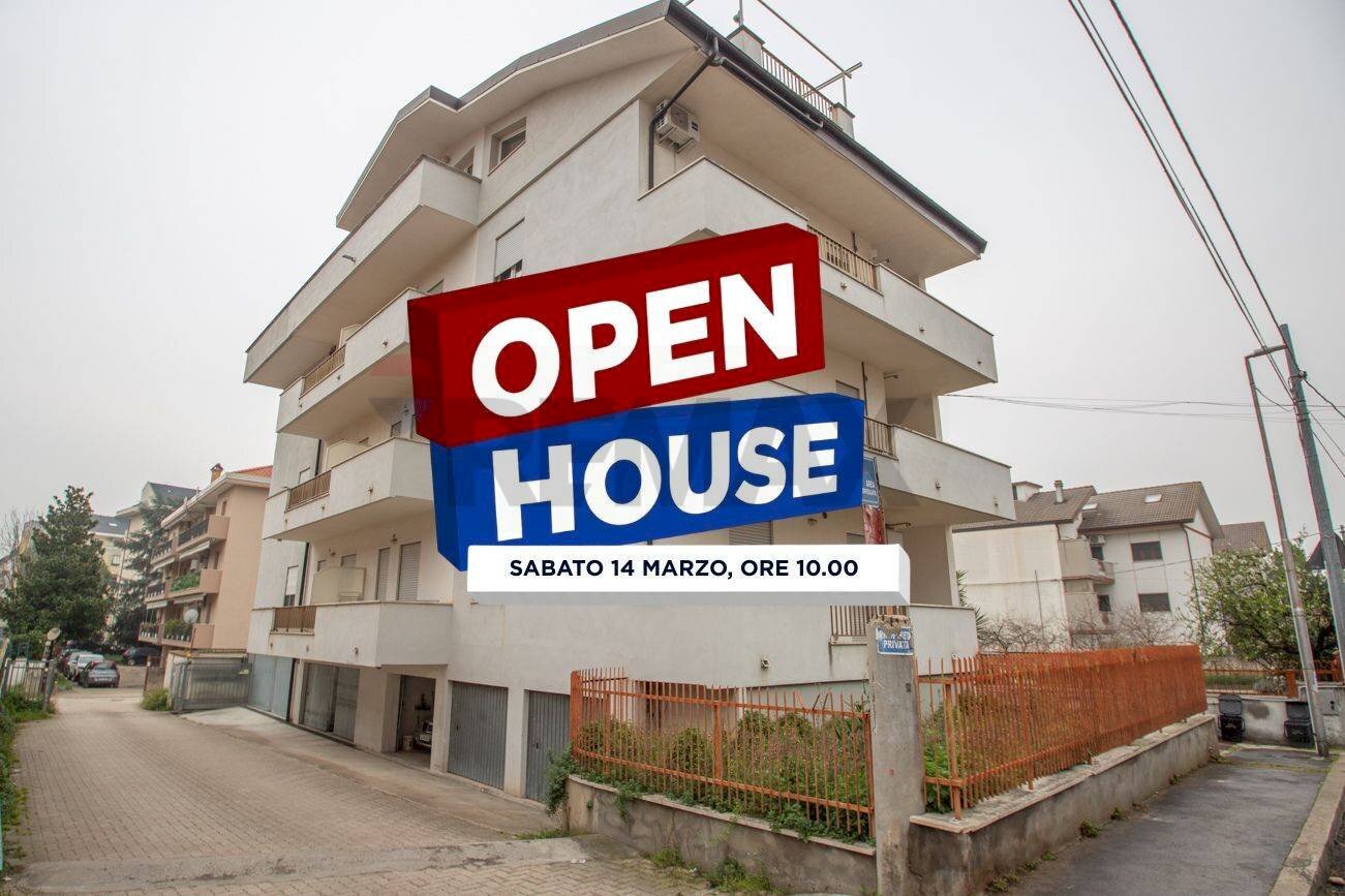 Edificio all\'aperto - Appartamento VIA SULMONA
 
42, Chieti - foto 1