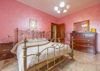 Camera / camera da letto - Quadrilocale via Madonna Degli Angeli
 
105, Chieti - foto 8