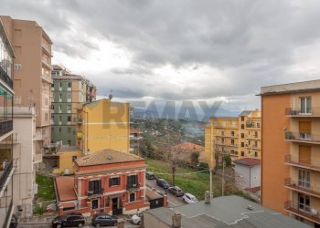 Edificio all\'aperto - Quadrilocale via Madonna Degli Angeli
 
105, Chieti - foto 18