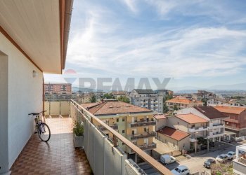 Balcone - Attico via Sulmona
 
75, Chieti - foto 23