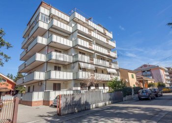 Edificio all\'aperto - Attico via Sulmona
 
75, Chieti - foto 34