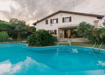 Piscina - Villa via Alessandro Cicognini
 
56, Francavilla al Mare - foto 24