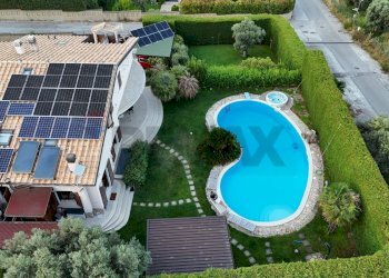 Piscina - Villa via Alessandro Cicognini
 
56, Francavilla al Mare - foto 27