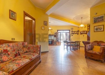 Sala da pranzo - Villa contrada Costa Cola
 
61, Bucchianico - foto 26