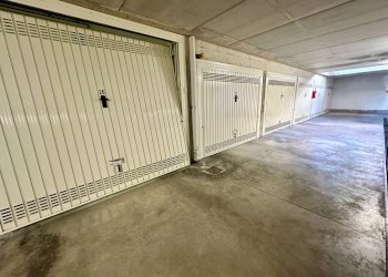 Foto 1 - Box via papa paolo VI
 
4, Paratico - foto 1