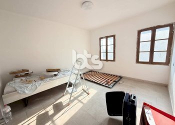 Foto 2 - Bilocale via dusi
 
2, Rovato - foto 2