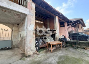 Foto 11 - Bilocale via dusi
 
2, Rovato - foto 11