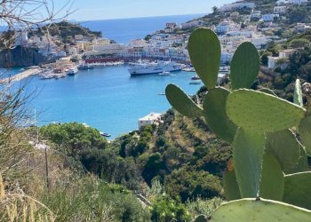 Vista - Casa indipendente via Sopra Giancos, Ponza - foto 1